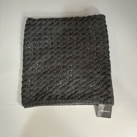 Eddie Bauer NWT Womens Gray Cowl Infinity Ring Scarf Fleece Lining Logo - Picture 2 of 7
